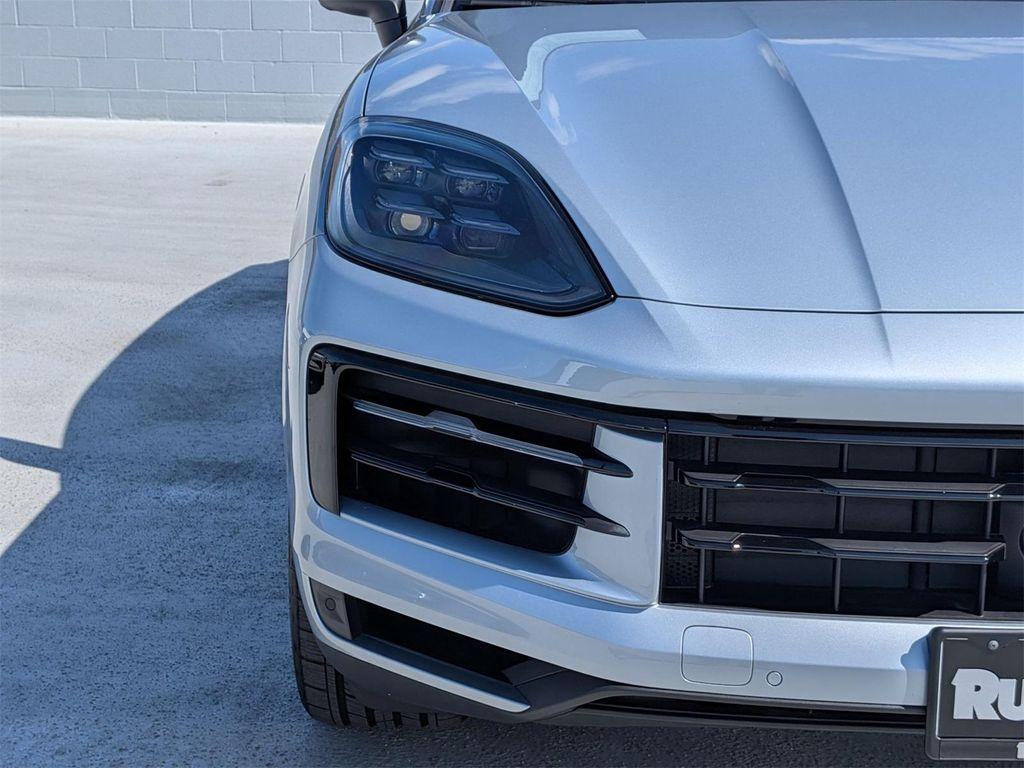used 2025 Porsche Cayenne car, priced at $99,497