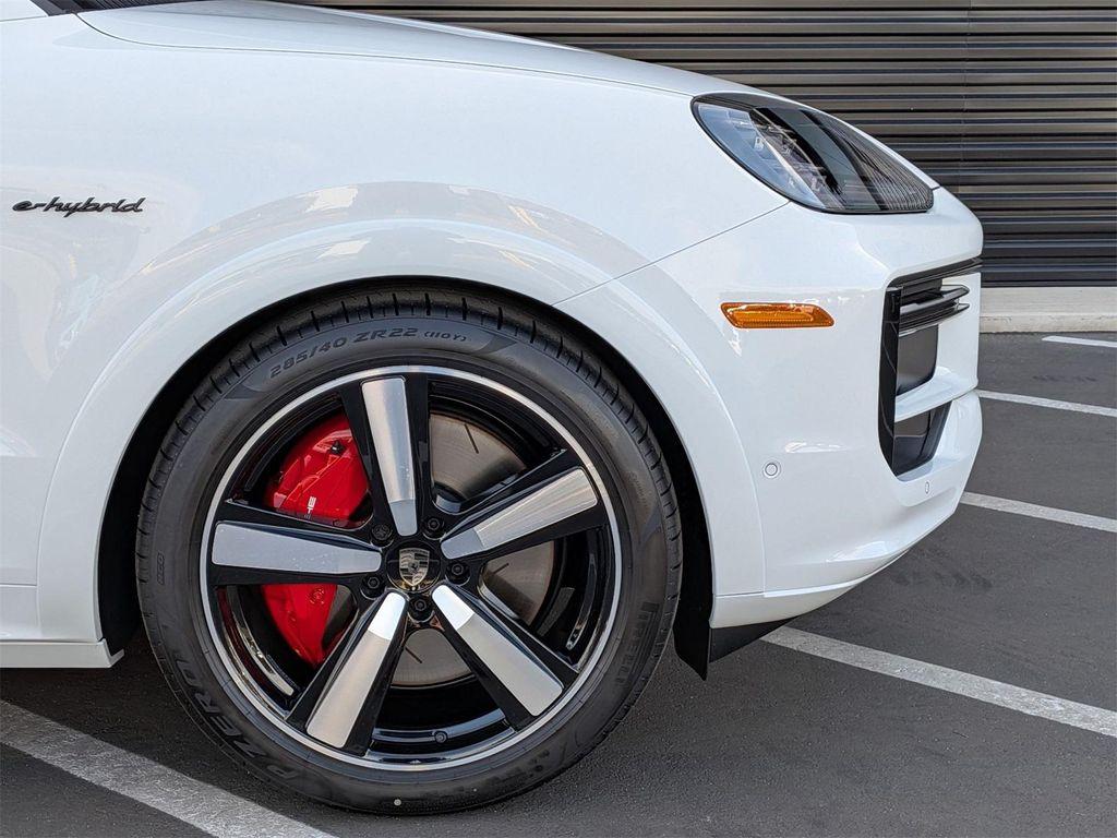 new 2026 Porsche Cayenne car, priced at $215,600
