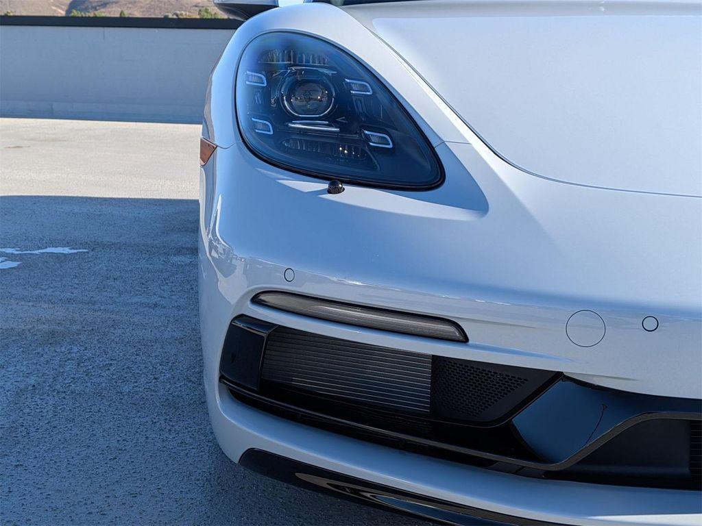 new 2025 Porsche 718 Boxster car, priced at $140,025