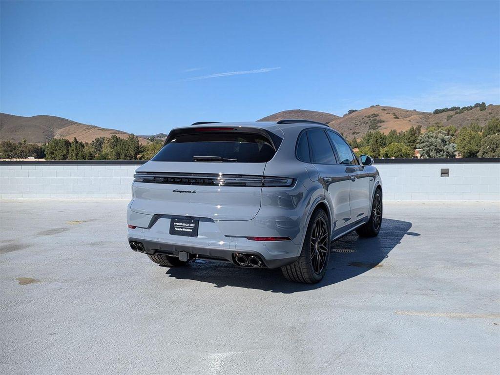 new 2025 Porsche Cayenne car, priced at $139,195