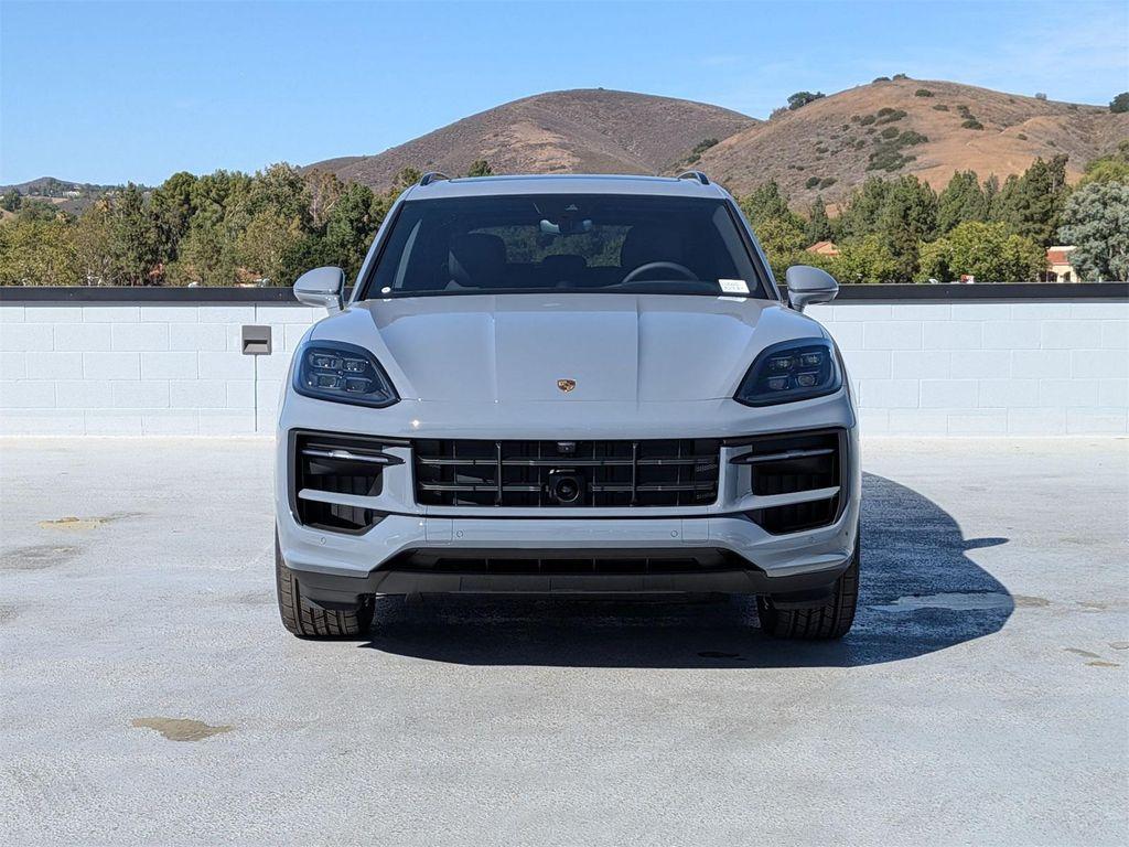new 2025 Porsche Cayenne car, priced at $139,195