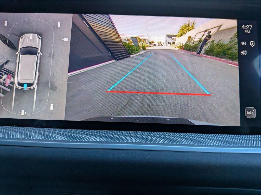 new 2025 Porsche Cayenne car, priced at $139,195