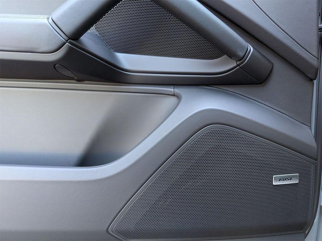 new 2025 Porsche Cayenne car, priced at $139,195