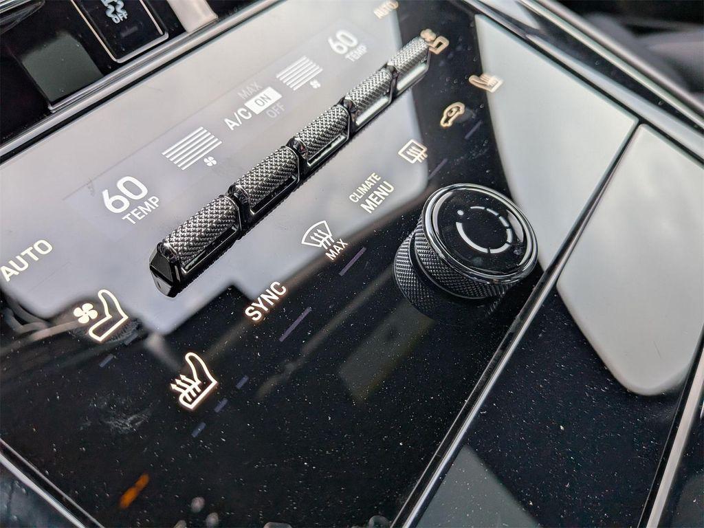 new 2025 Porsche Panamera car, priced at $155,275