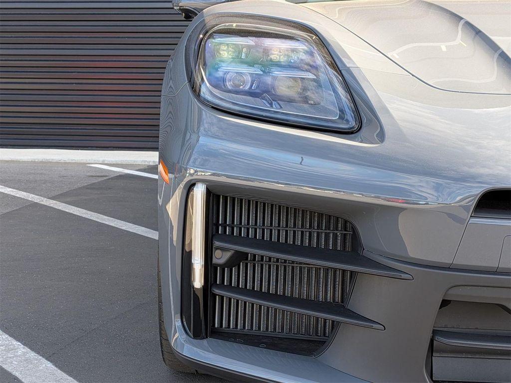 new 2026 Porsche Panamera car, priced at $139,660