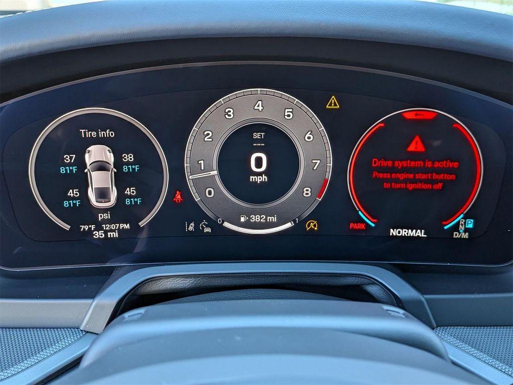 new 2025 Porsche 911 car, priced at $186,495