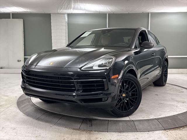 used 2022 Porsche Cayenne E-Hybrid car, priced at $81,672