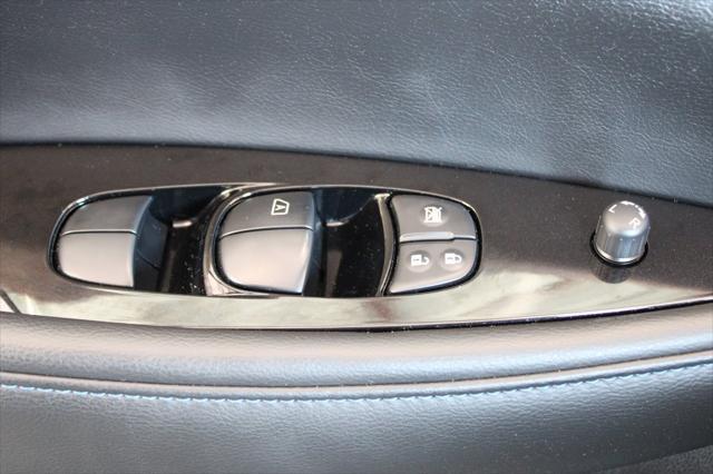 used 2020 Nissan Leaf car, priced at $15,979