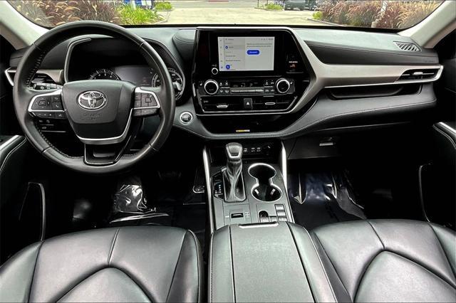 used 2023 Toyota Highlander car, priced at $38,975