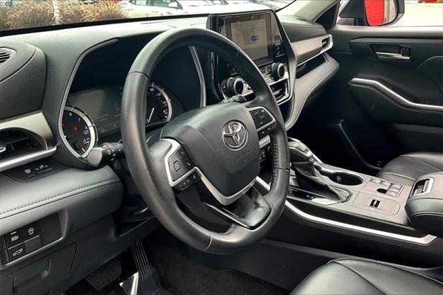 used 2023 Toyota Highlander car, priced at $38,975