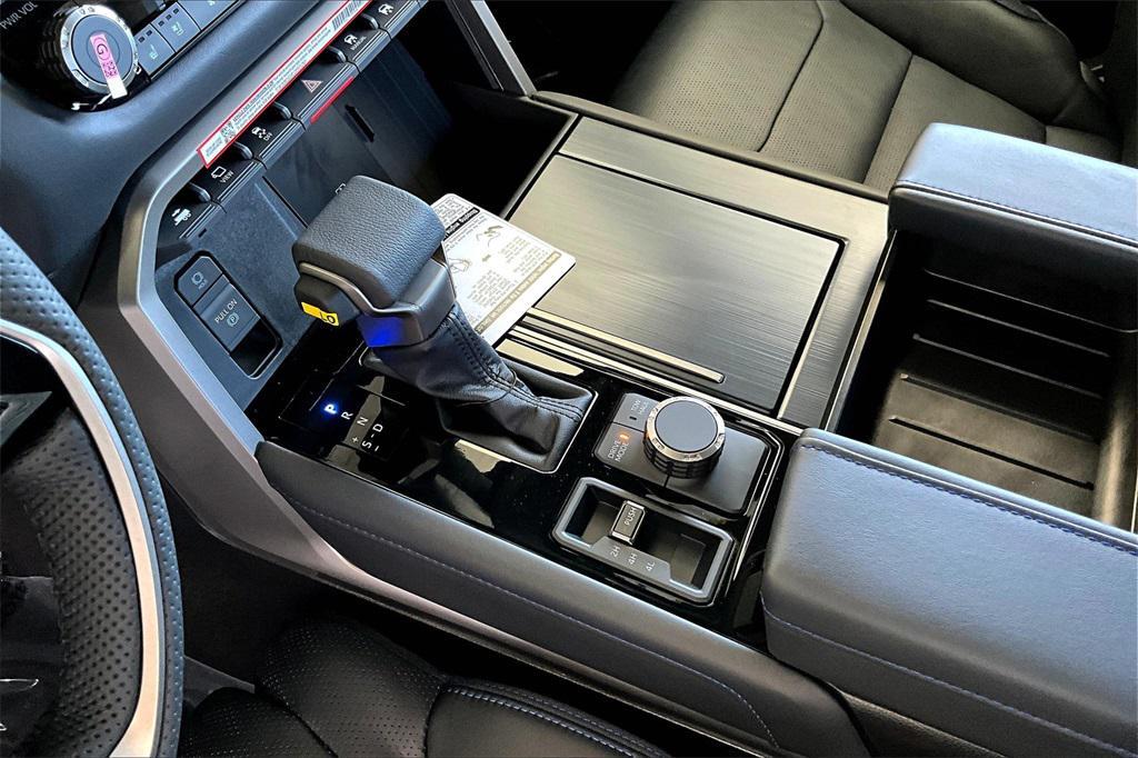 new 2026 Toyota Tundra Hybrid car, priced at $78,622