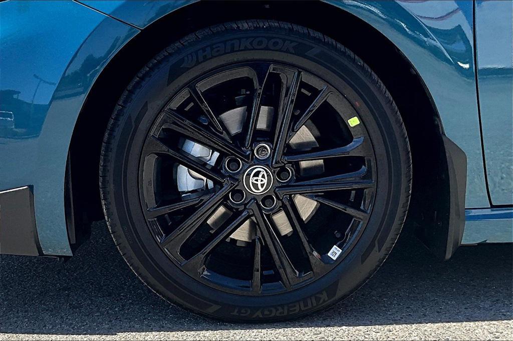 new 2025 Toyota Camry car, priced at $35,702