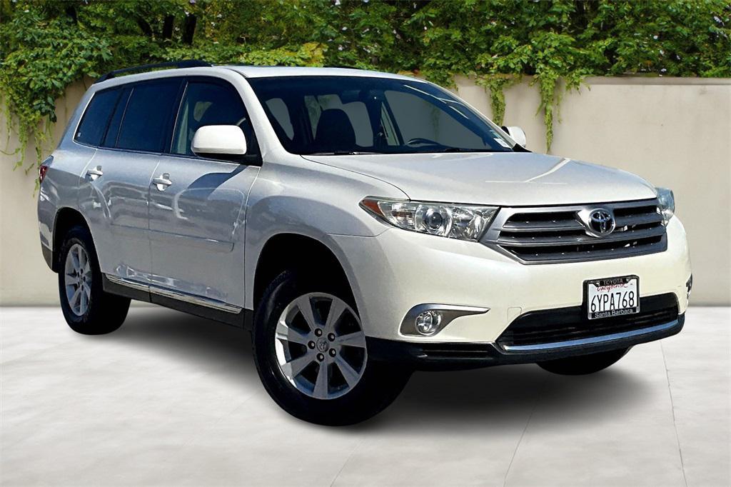 used 2013 Toyota Highlander car, priced at $15,979