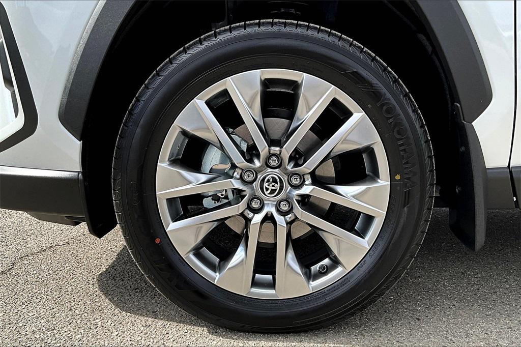 new 2025 Toyota RAV4 car, priced at $39,918