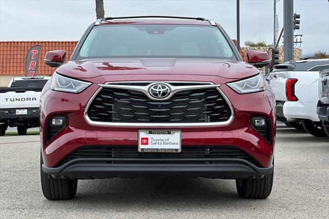 new 2025 Toyota Highlander car, priced at $53,354