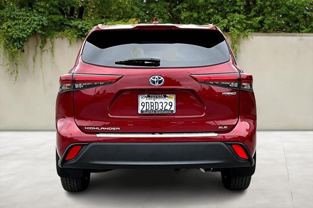 used 2022 Toyota Highlander Hybrid car, priced at $40,979