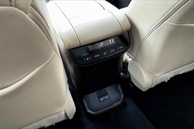 used 2022 Toyota Highlander Hybrid car, priced at $40,979