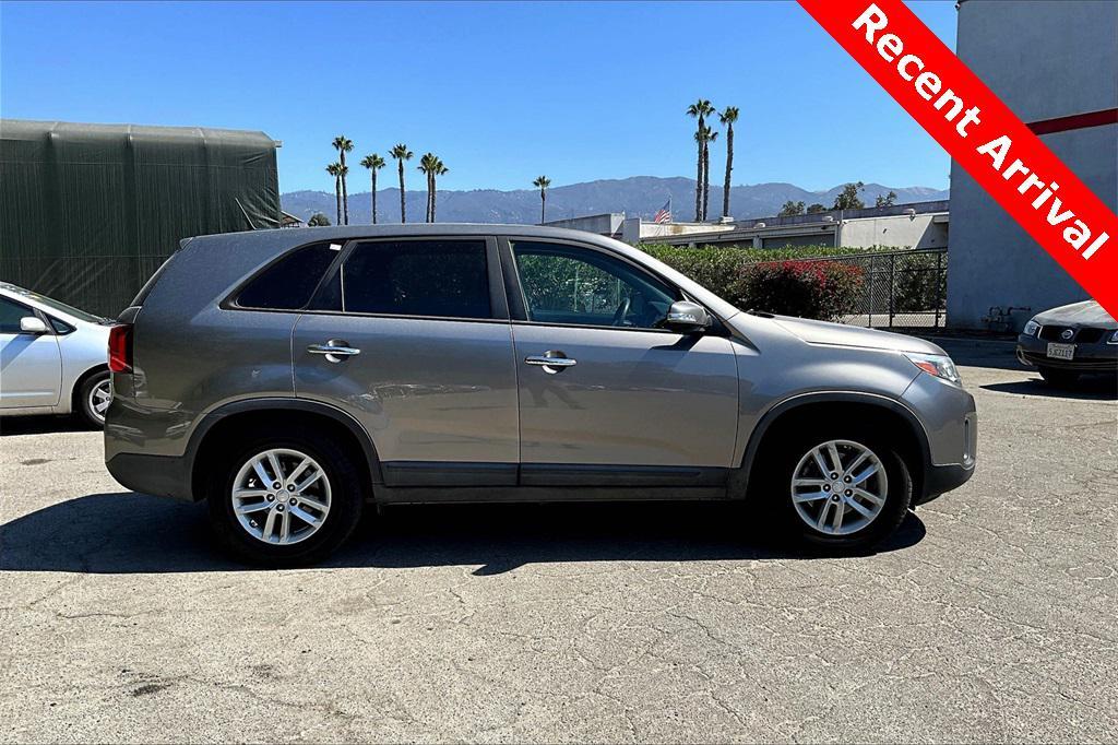 used 2015 Kia Sorento car, priced at $12,879
