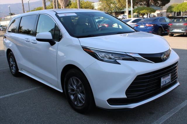 used 2022 Toyota Sienna car, priced at $36,862