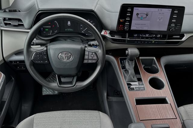 used 2022 Toyota Sienna car, priced at $39,062