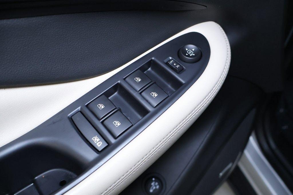 used 2016 Buick Envision car, priced at $20,999