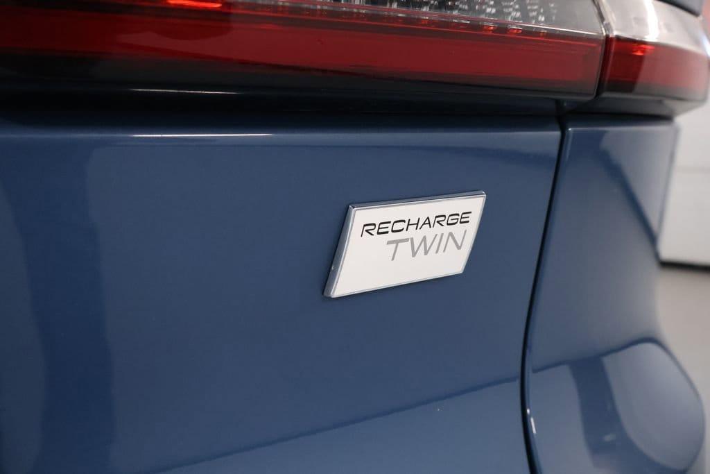 used 2022 Volvo C40 Recharge Pure Electric car, priced at $26,998