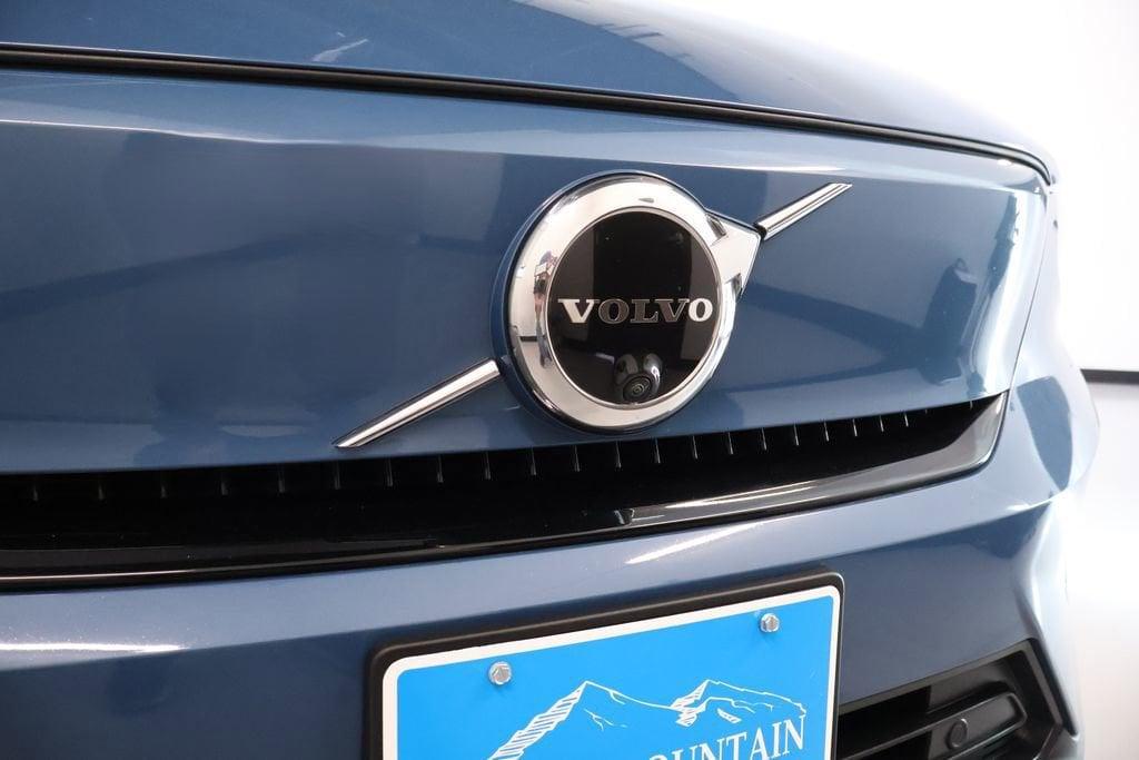 used 2022 Volvo C40 Recharge Pure Electric car, priced at $26,998