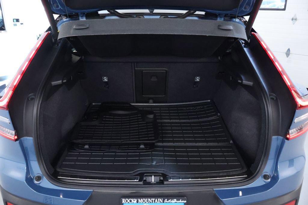 used 2022 Volvo C40 Recharge Pure Electric car, priced at $24,498