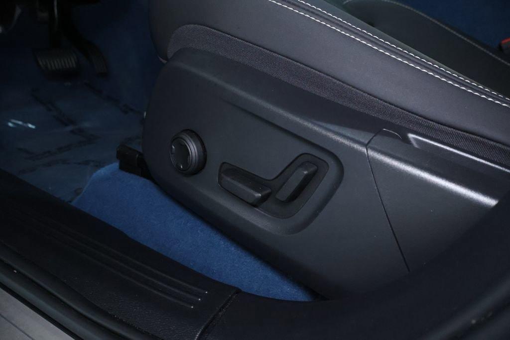 used 2022 Volvo C40 Recharge Pure Electric car, priced at $26,998