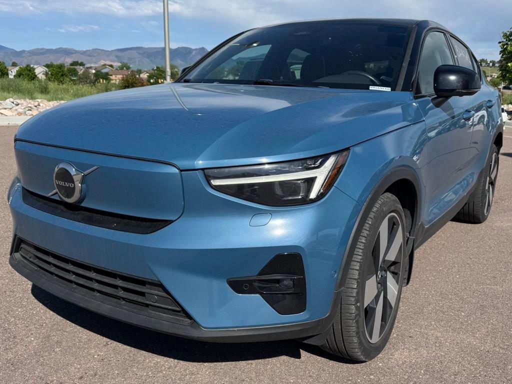 used 2022 Volvo C40 Recharge Pure Electric car, priced at $26,998