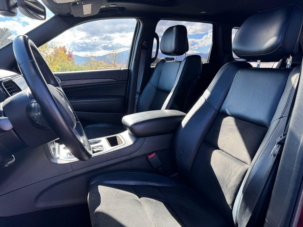 used 2020 Jeep Grand Cherokee car, priced at $26,595