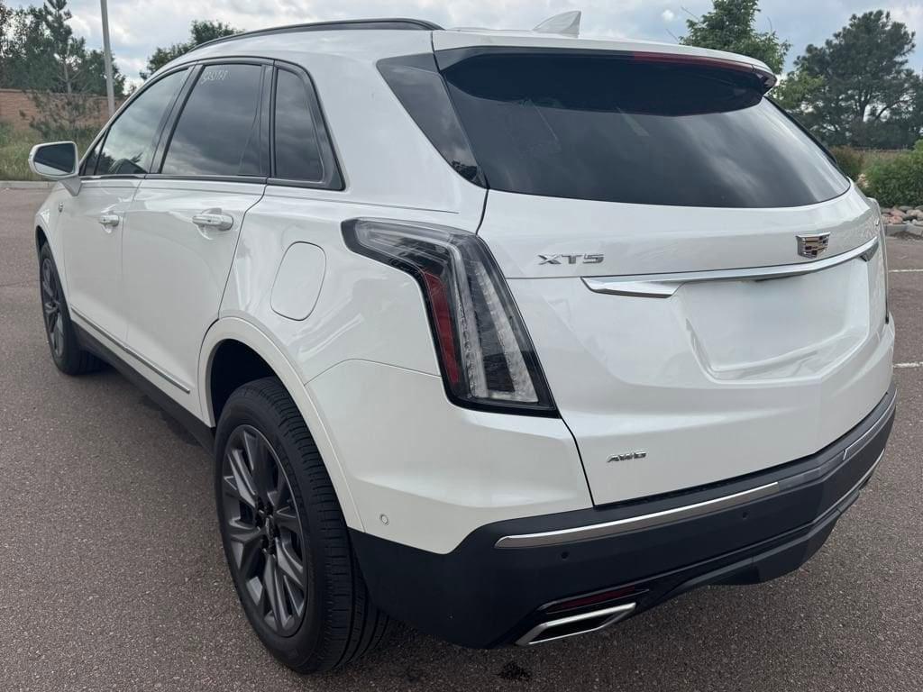 used 2020 Cadillac XT5 car, priced at $29,998