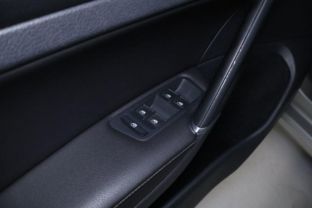 used 2017 Volkswagen Golf SportWagen car, priced at $10,498