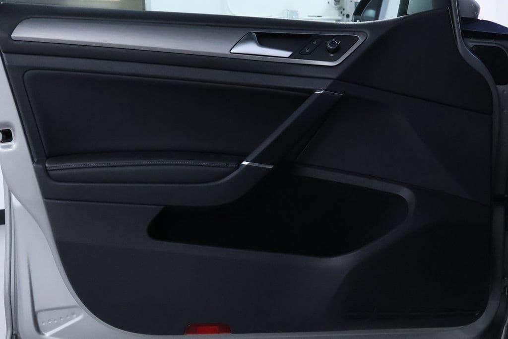 used 2017 Volkswagen Golf SportWagen car, priced at $10,498