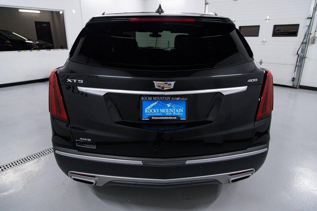 used 2022 Cadillac XT5 car, priced at $30,498