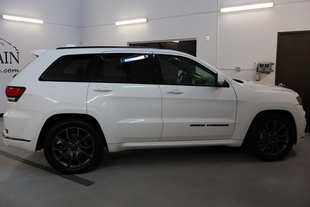 used 2020 Jeep Grand Cherokee car, priced at $32,939