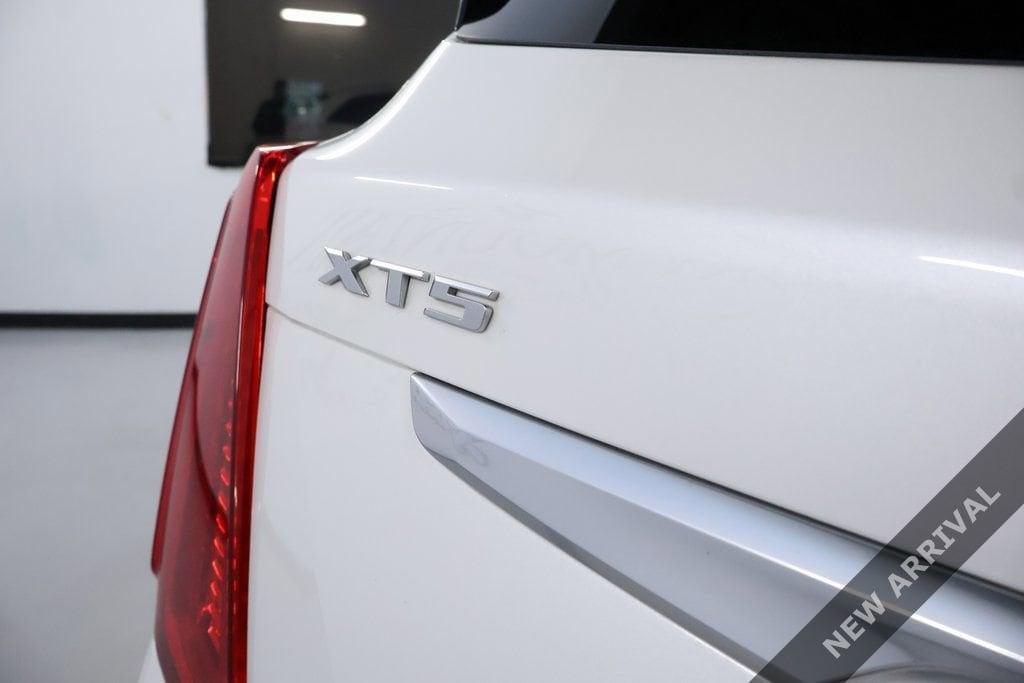 used 2019 Cadillac XT5 car, priced at $17,899