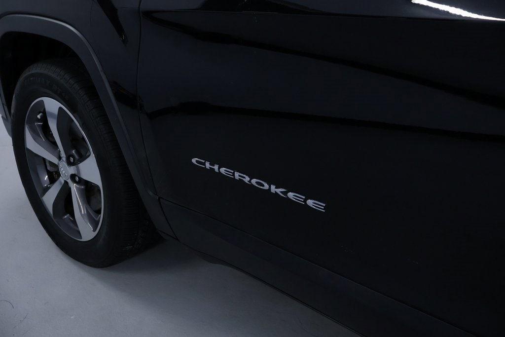 used 2019 Jeep Cherokee car, priced at $18,599