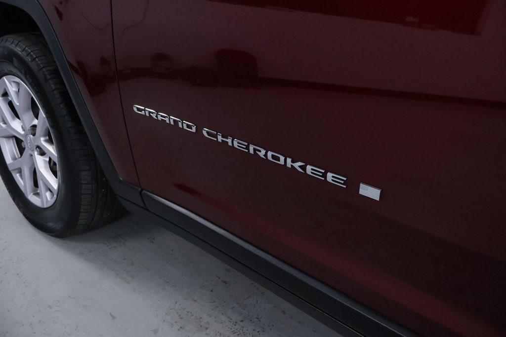 used 2022 Jeep Grand Cherokee car, priced at $33,989