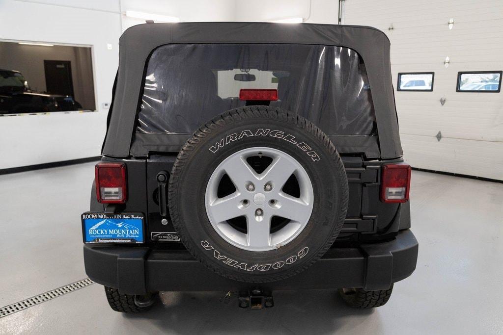 used 2015 Jeep Wrangler Unlimited car, priced at $19,876