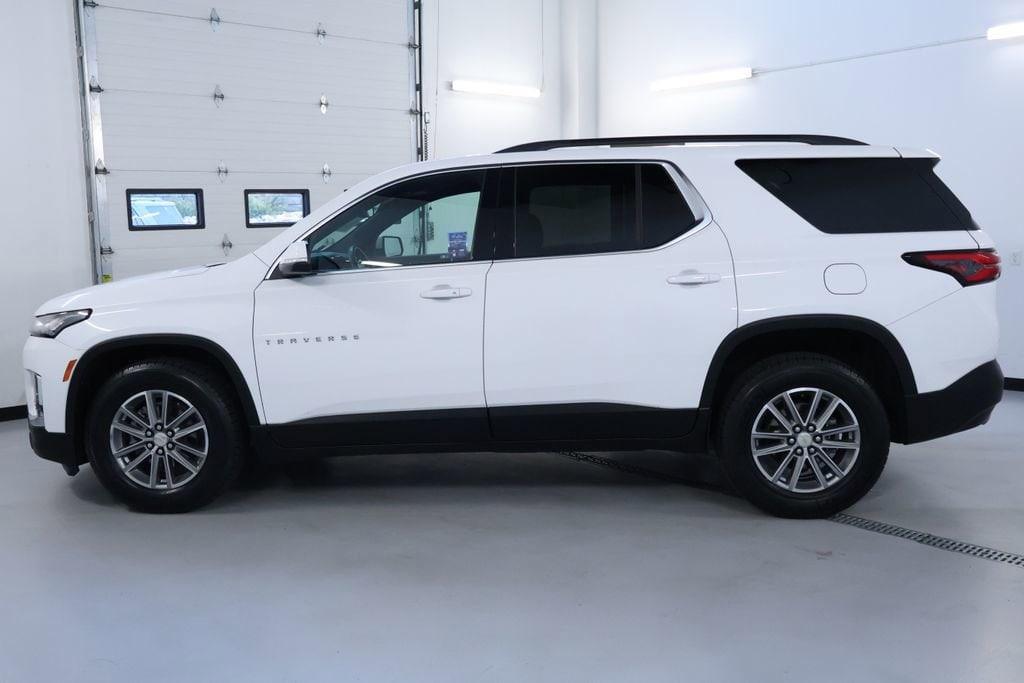 used 2023 Chevrolet Traverse car, priced at $26,498