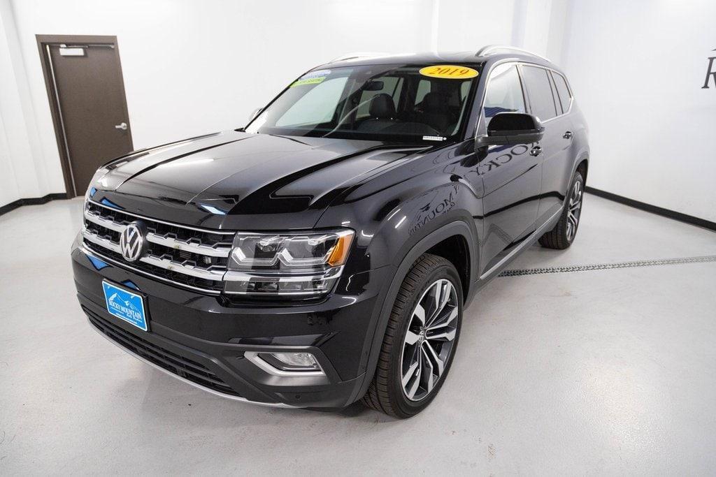 used 2019 Volkswagen Atlas car, priced at $30,400