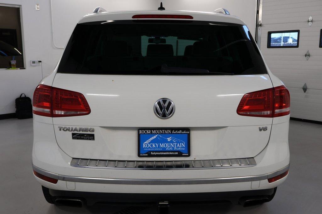 used 2015 Volkswagen Touareg car, priced at $12,498