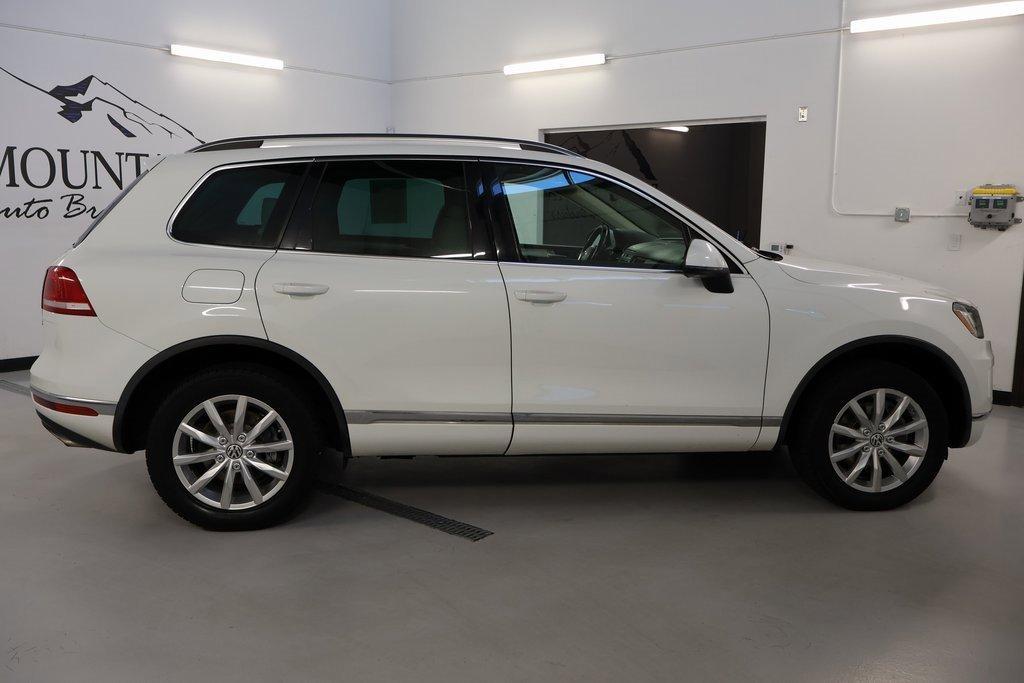 used 2015 Volkswagen Touareg car, priced at $12,498