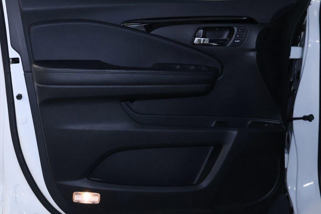 used 2021 Honda Passport car, priced at $26,748