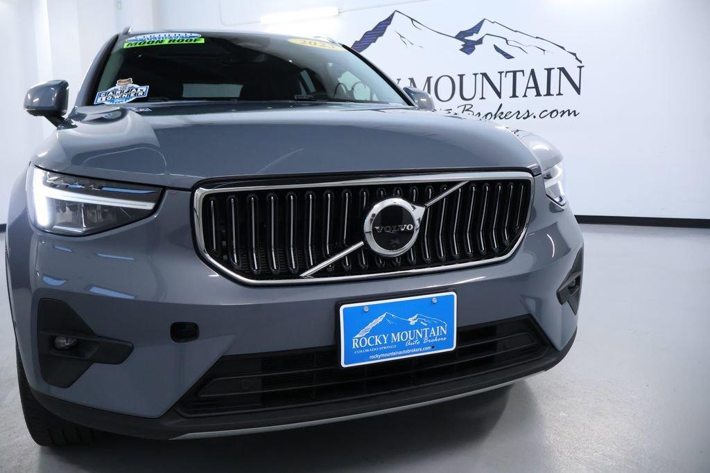 used 2023 Volvo XC40 car, priced at $32,998
