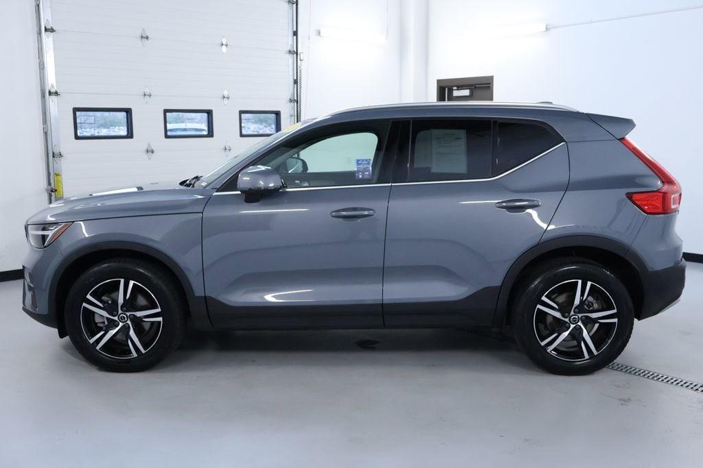 used 2023 Volvo XC40 car, priced at $30,998