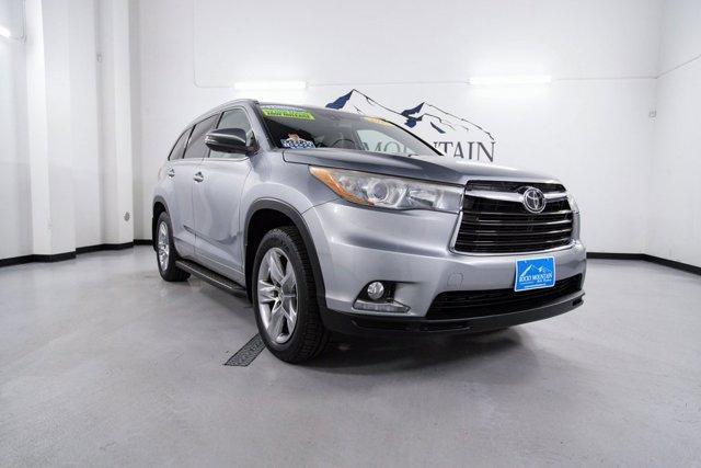 used 2015 Toyota Highlander car, priced at $26,000