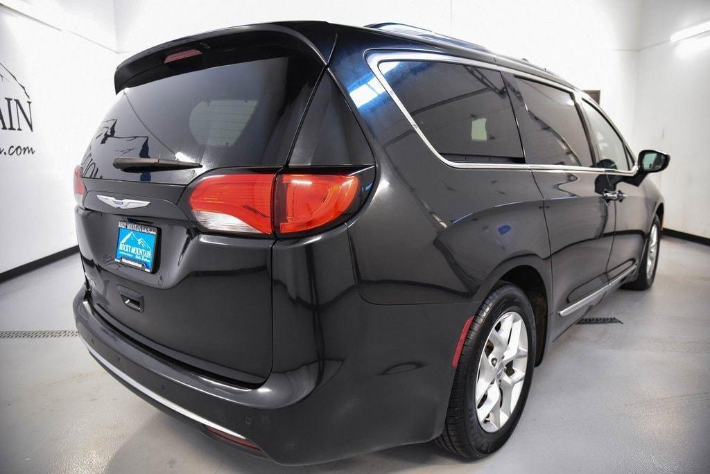 used 2020 Chrysler Pacifica car, priced at $20,998