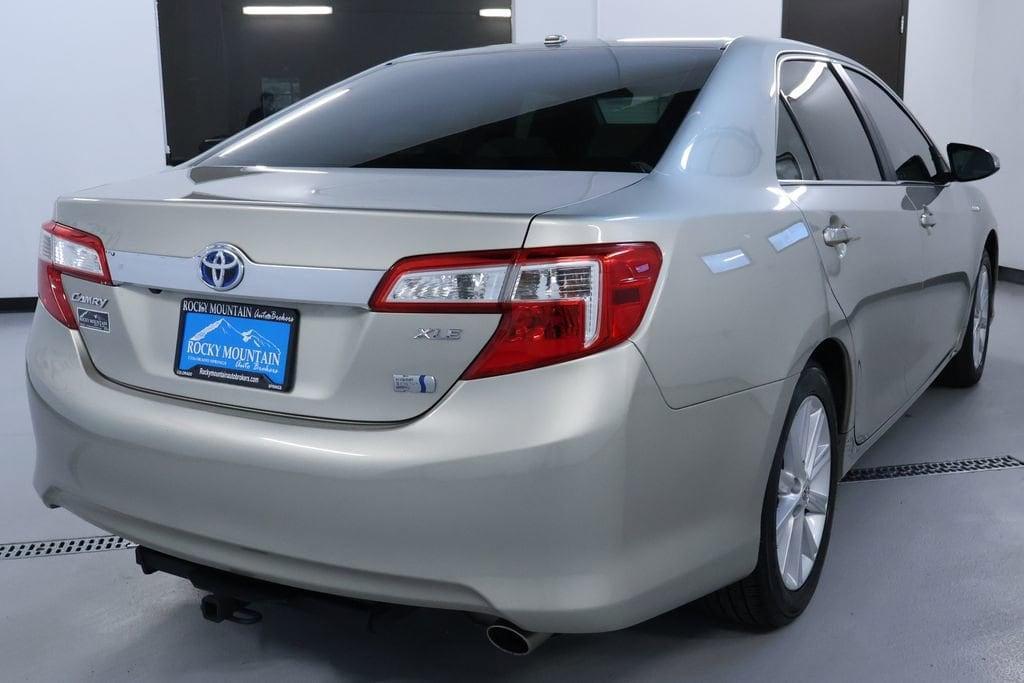 used 2014 Toyota Camry Hybrid car, priced at $12,498
